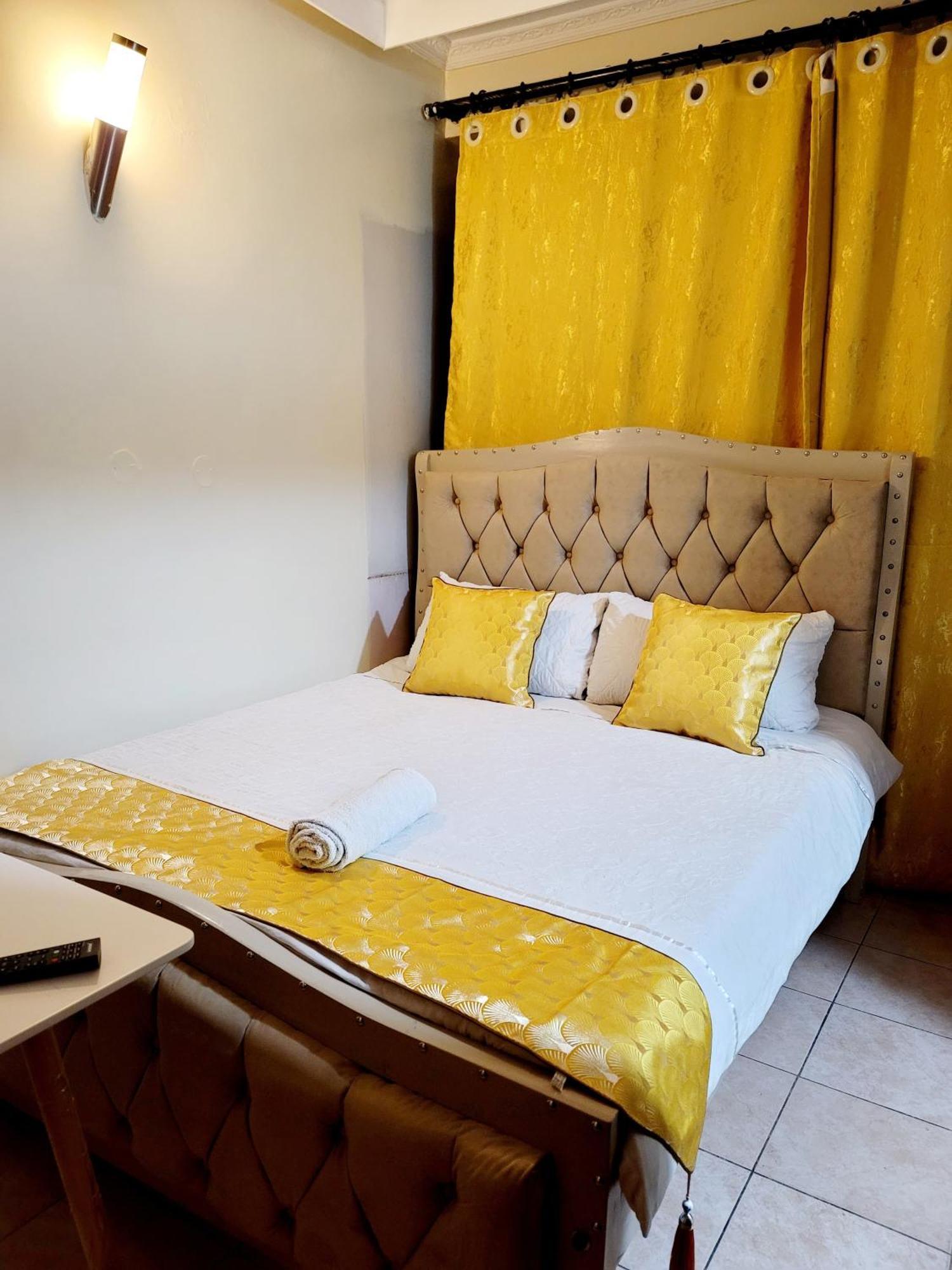 Sunrise Blue Moon B&B Nairobi Exterior photo