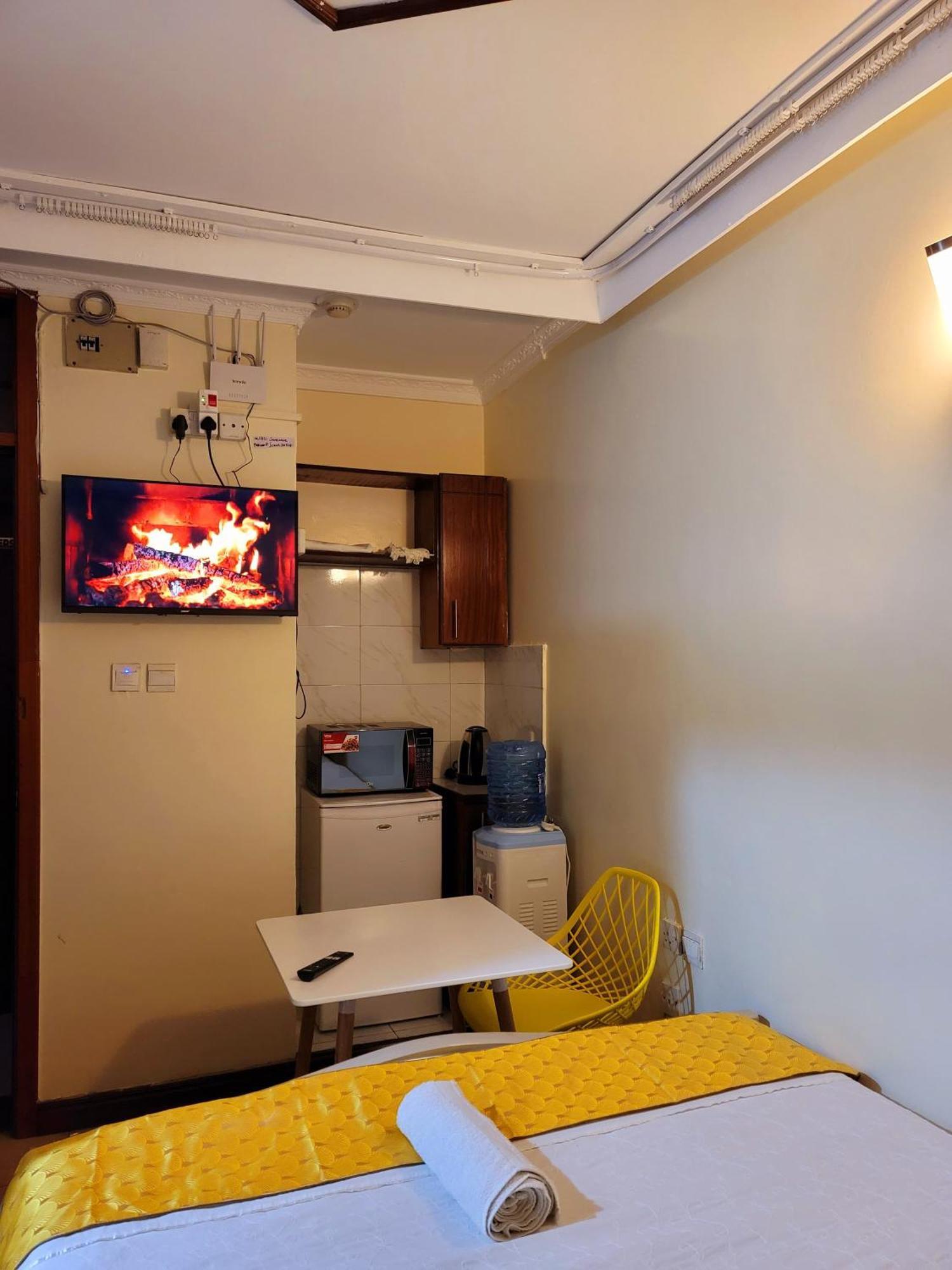 Sunrise Blue Moon B&B Nairobi Exterior photo